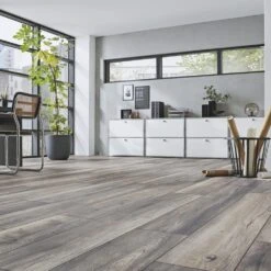 Kronotex Harbour Grey Oak - Robusto Villa 12mm Laminate Flooring (217737) -Cheap Unika Store harbour grey oak robusto villa 12mm laminate flooring 217737 p84819 191237 image