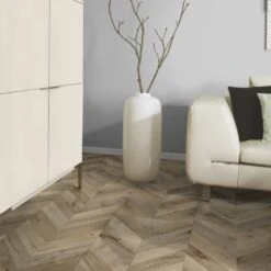 Kaindl Fortress Rochester Oak - Chevron Parquet 8mm Laminate Flooring (333483) -Cheap Unika Store kaindl fortress rochester oak chevron parquet 8mm laminate flooring 333483 p120325 243339 image