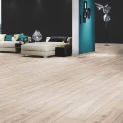 Krono Original Mushroom Carpenter Oak - Vintage Classic 10mm Laminate Flooring (249805) -Cheap Unika Store mushroom carpenter oak vintage classic 10mm laminate flooring 249805 p108478 235732 image